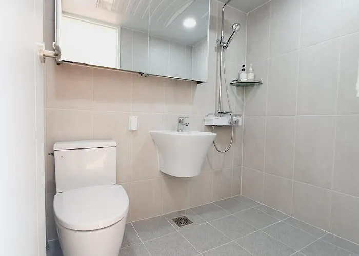 Apartment 1202호 파란 Seoul