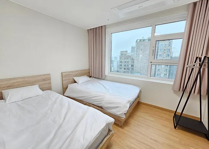 Apartment 1202호 파란